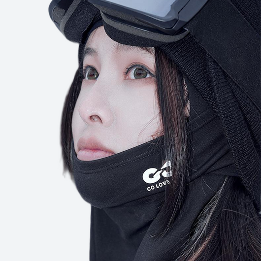 Breathe Neckwarmers & Facemasks